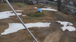 Spodní část sjezdovky skiareálu Karolinka