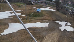 Spodní část sjezdovky skiareálu Karolinka