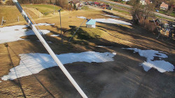 Spodní část sjezdovky skiareálu Karolinka