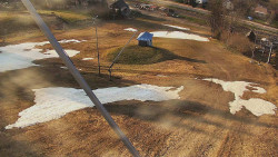 Spodní část sjezdovky skiareálu Karolinka