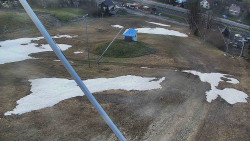 Spodní část sjezdovky skiareálu Karolinka