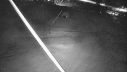 Spodní část sjezdovky skiareálu Karolinka