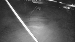 Spodní část sjezdovky skiareálu Karolinka