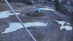 Spodní část sjezdovky skiareálu Karolinka