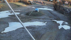 Spodní část sjezdovky skiareálu Karolinka