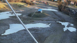 Spodní část sjezdovky skiareálu Karolinka