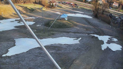 Spodní část sjezdovky skiareálu Karolinka