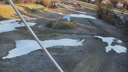 Spodní část sjezdovky skiareálu Karolinka