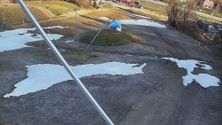 Spodní část sjezdovky skiareálu Karolinka