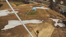 Spodní část sjezdovky skiareálu Karolinka