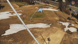 Spodní část sjezdovky skiareálu Karolinka