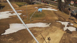 Spodní část sjezdovky skiareálu Karolinka