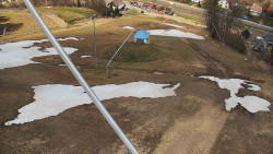 Spodní část sjezdovky skiareálu Karolinka