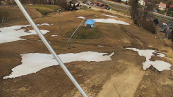 Spodní část sjezdovky skiareálu Karolinka