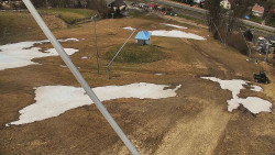 Spodní část sjezdovky skiareálu Karolinka