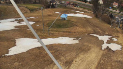 Spodní část sjezdovky skiareálu Karolinka