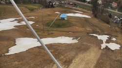 Spodní část sjezdovky skiareálu Karolinka