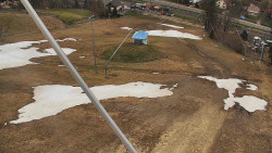 Spodní část sjezdovky skiareálu Karolinka