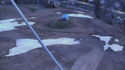 Spodní část sjezdovky skiareálu Karolinka