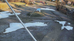 Spodní část sjezdovky skiareálu Karolinka