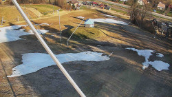 Spodní část sjezdovky skiareálu Karolinka