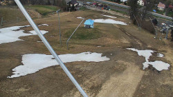 Spodní část sjezdovky skiareálu Karolinka