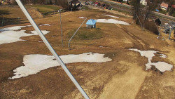 Spodní část sjezdovky skiareálu Karolinka