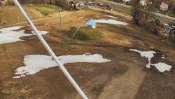 Spodní část sjezdovky skiareálu Karolinka