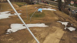 Spodní část sjezdovky skiareálu Karolinka