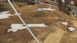 Spodní část sjezdovky skiareálu Karolinka