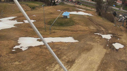 Spodní část sjezdovky skiareálu Karolinka