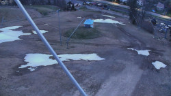 Spodní část sjezdovky skiareálu Karolinka