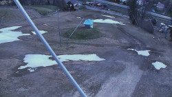 Spodní část sjezdovky skiareálu Karolinka