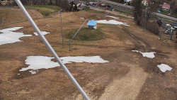 Spodní část sjezdovky skiareálu Karolinka