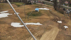 Spodní část sjezdovky skiareálu Karolinka