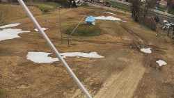 Spodní část sjezdovky skiareálu Karolinka