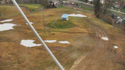 Spodní část sjezdovky skiareálu Karolinka