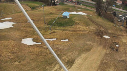 Spodní část sjezdovky skiareálu Karolinka