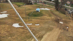 Spodní část sjezdovky skiareálu Karolinka