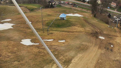 Spodní část sjezdovky skiareálu Karolinka