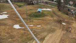 Spodní část sjezdovky skiareálu Karolinka