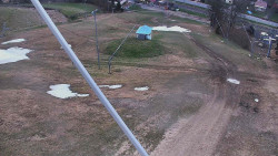 Spodní část sjezdovky skiareálu Karolinka