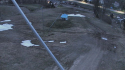 Spodní část sjezdovky skiareálu Karolinka