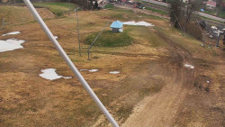 Spodní část sjezdovky skiareálu Karolinka