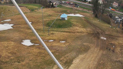 Spodní část sjezdovky skiareálu Karolinka