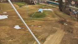 Spodní část sjezdovky skiareálu Karolinka