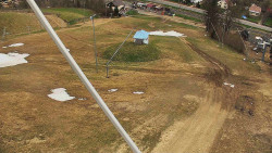 Spodní část sjezdovky skiareálu Karolinka