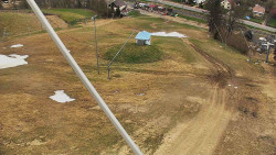 Spodní část sjezdovky skiareálu Karolinka