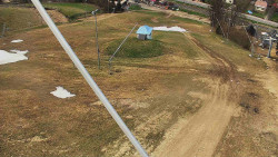 Spodní část sjezdovky skiareálu Karolinka