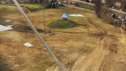 Spodní část sjezdovky skiareálu Karolinka